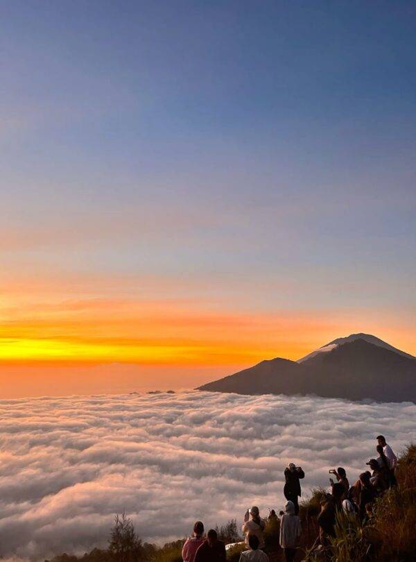 mount batur trekking
