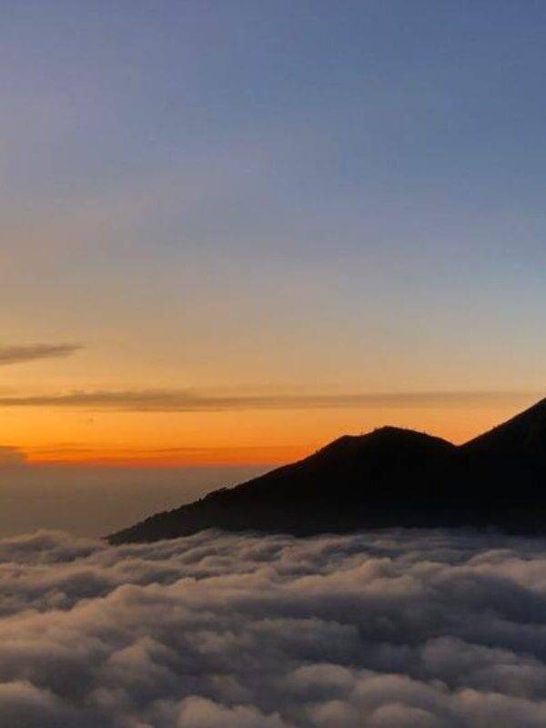 sunrise trekking