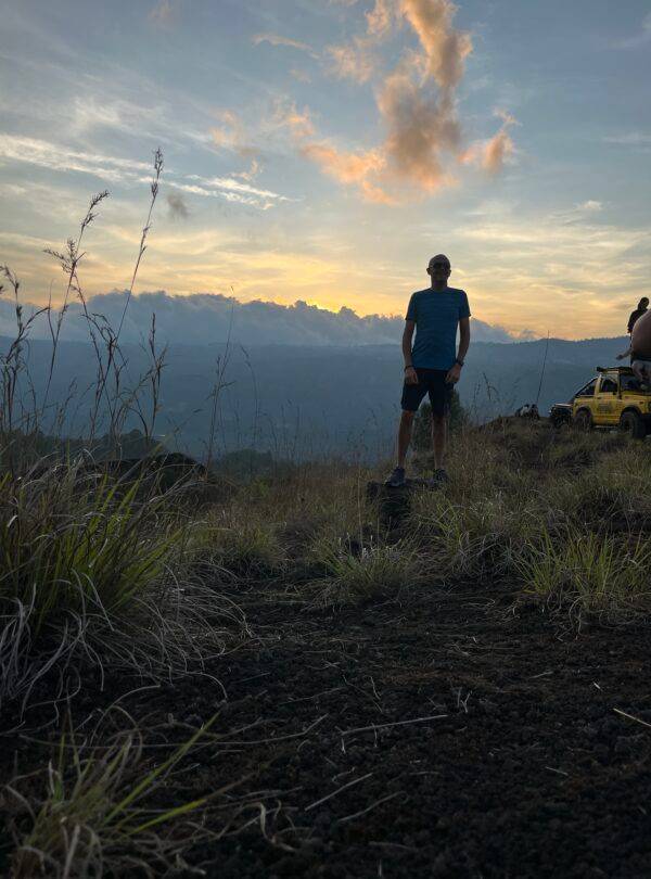 Sunset jeep tour viewpoint